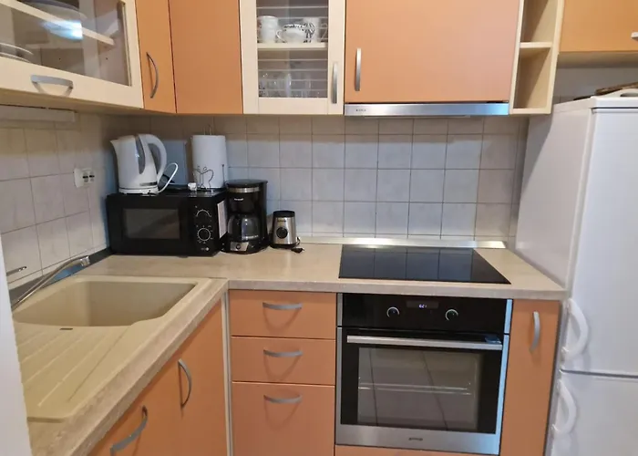 Lejlighed Antonia - Two-bedroom With Sea View Trogir