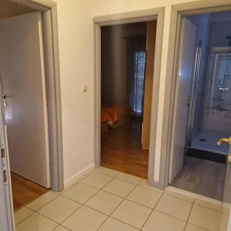 Apartman Antonia - Two-bedroom With Sea View Trogir