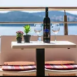 Antonia - Two-bedroom With Sea View شقة *